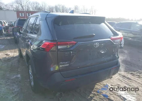 2019 Toyota Rav4 Le z USA, uszkodzony, nr VIN 2T3F1RFV4KC039849